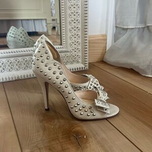Elegant Cream Studded Heels
